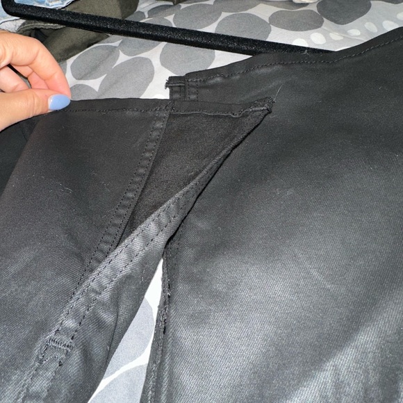 Ultra High Rise 90s Slim Straight Jean - Picture 5 of 7